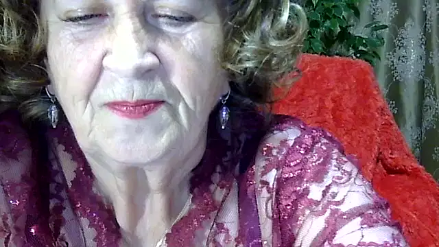 Emma52610 online show from 11-27-25, 02:28