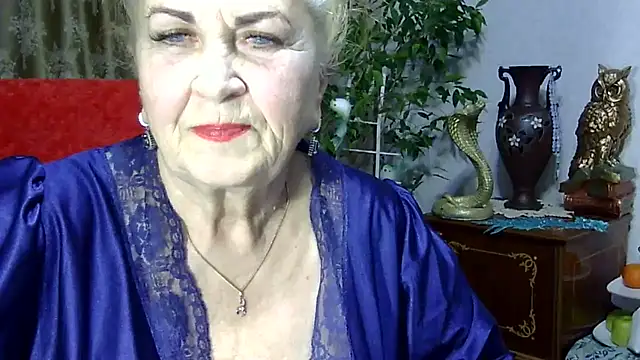 Snapshot of Emma52610 chatting on 02-18-25, 05:20 Emma52610 online show from 02-18-25, 05:20