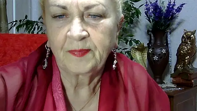 Snapshot of Emma52610 chatting on 03-16-25, 06:01 Emma52610 online show from 03-16-25, 06:01