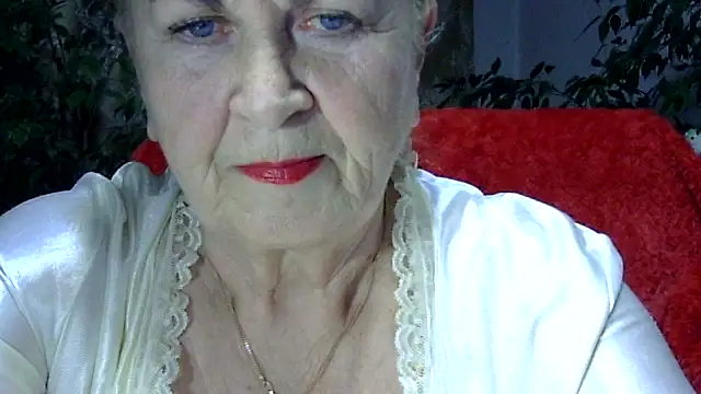 Snapshot of Emma52610 chatting on 02-05-25, 05:31 Emma52610 online show from 02-05-25, 05:31