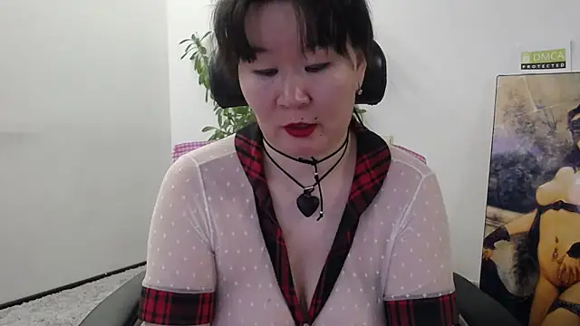 Akira xx online show from 11-21-25, 02:32