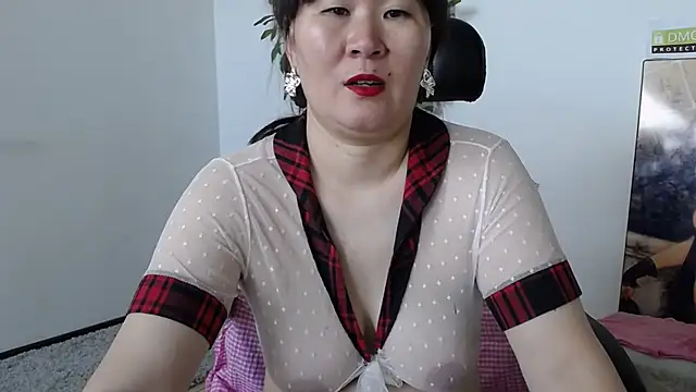 Snapshot of Akira_xx chatting on 09-10-25, 02:21 Akira xx online show from 09-10-25, 02:21