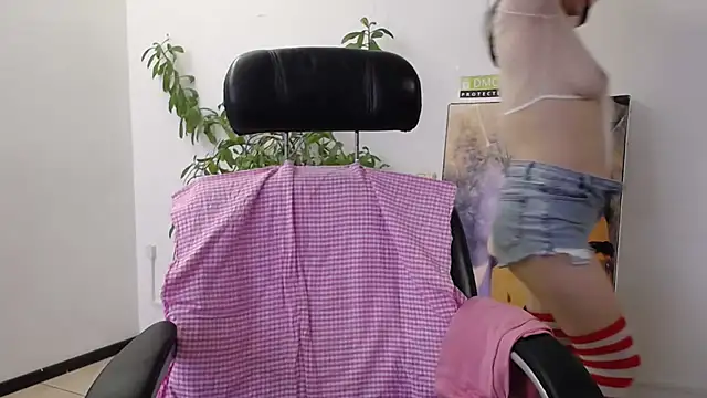 Akira xx online show from 03-15-26, 01:34