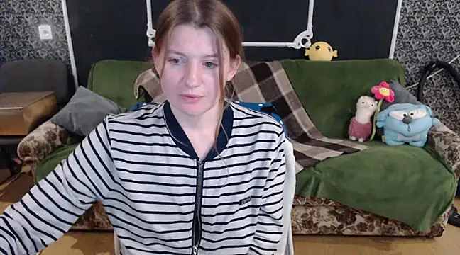 Snapshot of Gr4_soul_ chatting on 03-08-25, 04:06 Gr4 soul  online show from 03-08-25, 04:06