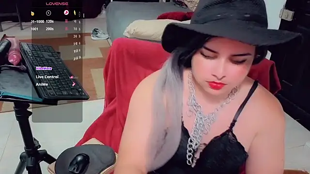 camyl93 online show from 04-27-26, 10:19