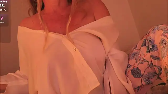 Kishaxxx online show from 11-12-25, 12:04