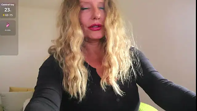 Kishaxxx online show from 10-02-25, 10:18