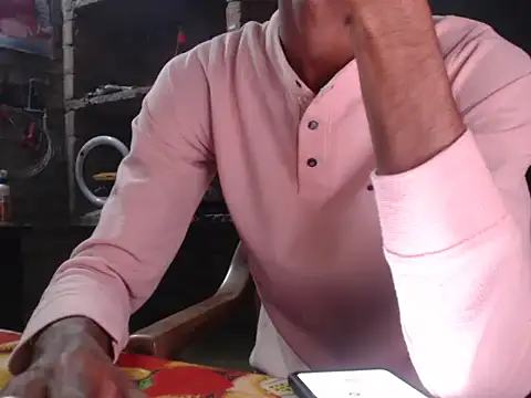 Snapshot of ThethunderPo chatting on 02-26-25, 01:11 ThethunderPo online show from 02-26-25, 01:11