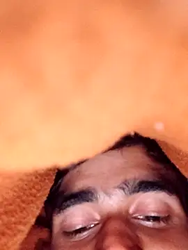 Snapshot of ThethunderPo chatting on 02-17-25, 04:06 ThethunderPo online show from 02-17-25, 04:06