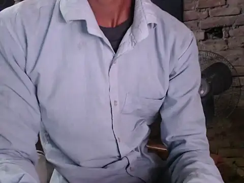 Snapshot of ThethunderPo chatting on 02-24-25, 06:05 ThethunderPo online show from 02-24-25, 06:05