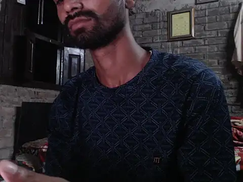 Snapshot of ThethunderPo chatting on 09-08-25, 03:44 ThethunderPo online show from 09-08-25, 03:44