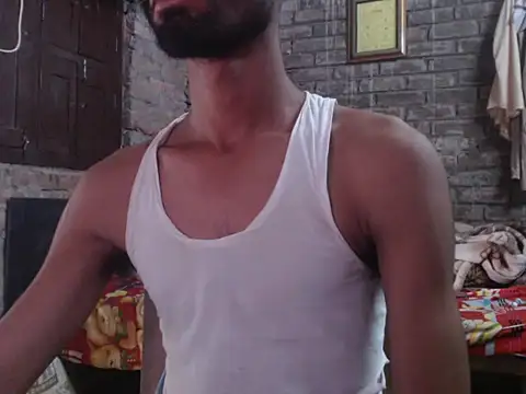 Snapshot of ThethunderPo chatting on 09-10-25, 01:15 ThethunderPo online show from 09-10-25, 01:15