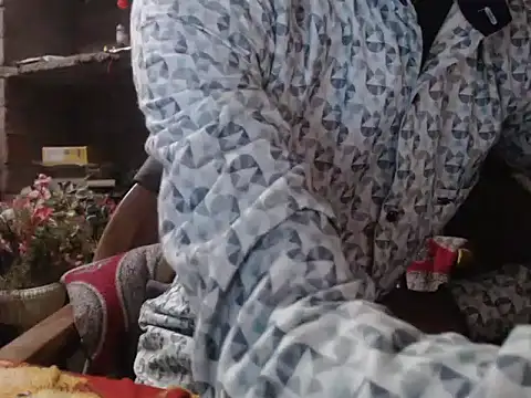 Snapshot of ThethunderPo chatting on 02-22-25, 03:14 ThethunderPo online show from 02-22-25, 03:14