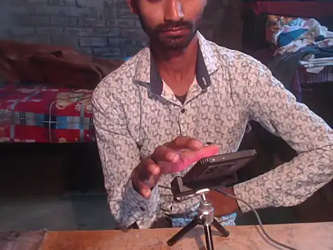 Snapshot of ThethunderPo chatting on 02-21-26, 05:42 ThethunderPo online show from 02-21-26, 05:42