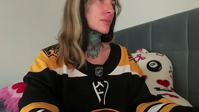 airgeadx online show from 04-10-26, 02:24