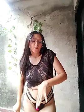 Camilatinass  online show from 04-11-26, 12:20