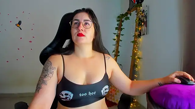 Susan Foxx online show from 02-08-26, 04:59