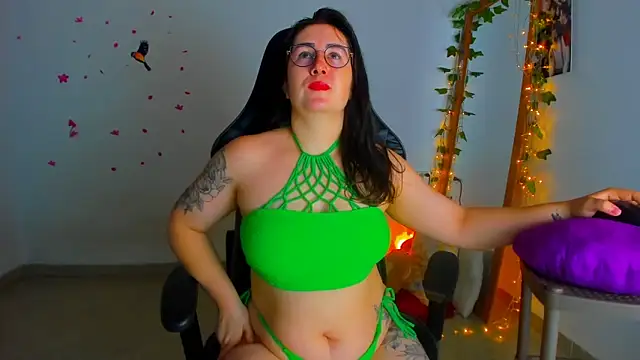 Susan Foxx online show from 11-13-25, 07:07