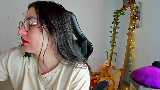 Susan Foxx online show from 02-19-26, 05:21