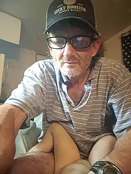 Snapshot of ROBERT0516 chatting on 07-18-26, 10:35 ROBERT0516 online show from 07-18-26, 10:35