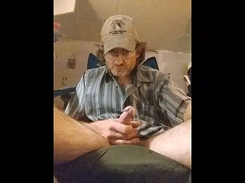 ROBERT0516 online show from 10-19-25, 05:05