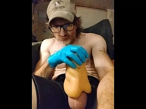 ROBERT0516 online show from 10-18-25, 09:33