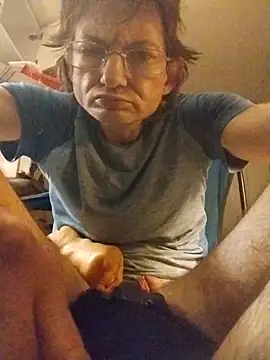 ROBERT0516 online show from 10-26-25, 12:49