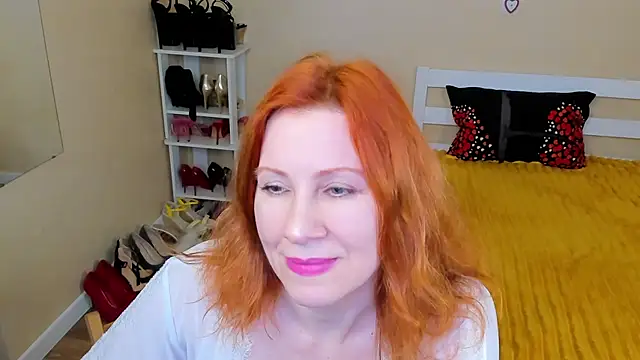 FoxySophia online show from 07-04-26, 08:35