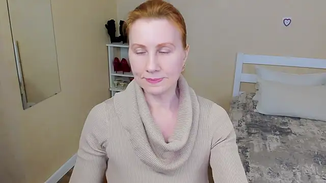 FoxySophia online show from 03-19-26, 07:14