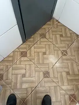 descret 19 online show from 04-27-26, 02:04