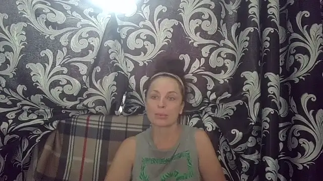 LindaStarS online show from 06-04-26, 05:12