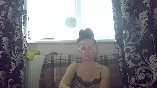 LindaStarS online show from 02-24-26, 05:41