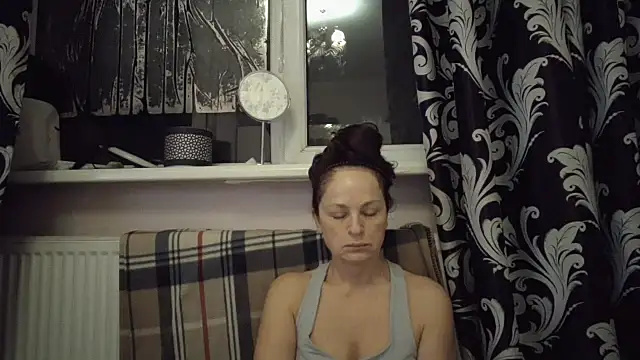 LindaStarS online show from 02-14-26, 04:13