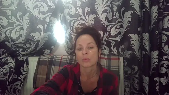 LindaStarS online show from 10-26-25, 08:37