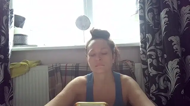 LindaStarS online show from 02-27-26, 06:02