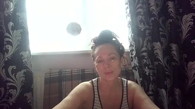 LindaStarS online show from 03-30-26, 05:31