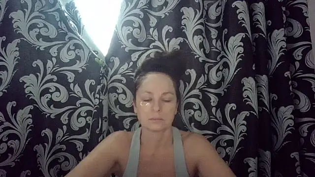 LindaStarS online show from 02-16-26, 06:12