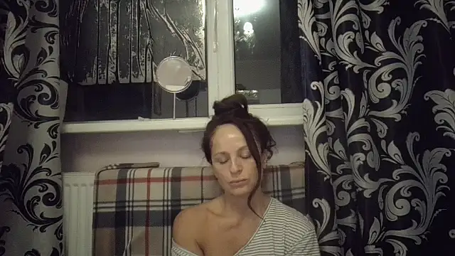 LindaStarS online show from 11-02-25, 08:03