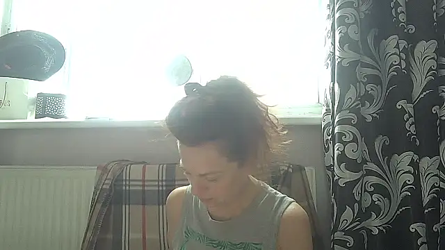 LindaStarS online show from 06-02-26, 06:13