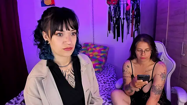 dungeongirls online show from 05-14-26, 09:23
