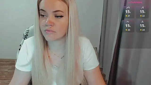 AllAboutLoveXx online show from 10-28-25, 07:29