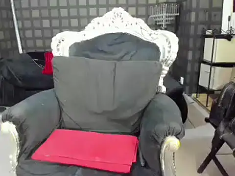 Snapshot of SiennaClaudia chatting on 09-09-25, 03:54 SiennaClaudia online show from 09-09-25, 03:54