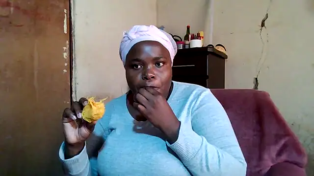 sexybigboobz online show from 11-20-25, 08:04