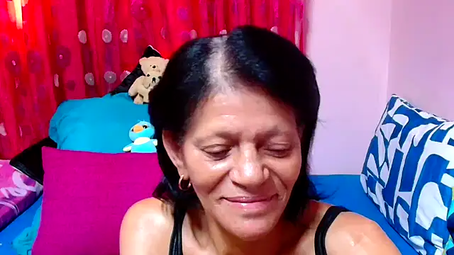 Snapshot of SLUTTYROXY chatting on 09-27-25, 06:41 SLUTTYROXY online show from 09-27-25, 06:41