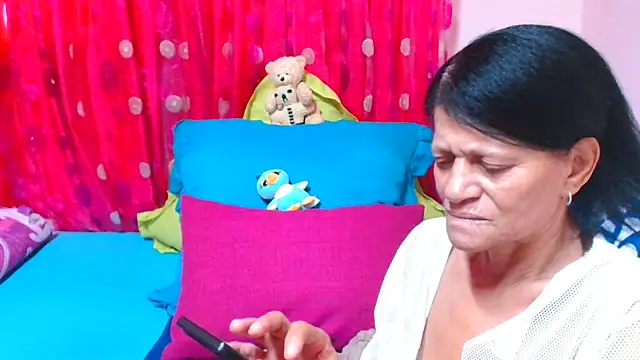 SLUTTYROXY online show from 03-26-26, 09:29