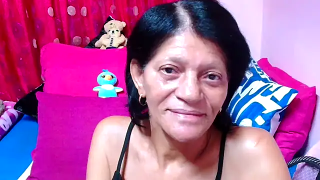 Snapshot of SLUTTYROXY chatting on 09-12-25, 05:07 SLUTTYROXY online show from 09-12-25, 05:07
