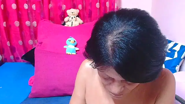 SLUTTYROXY online show from 03-10-26, 10:14