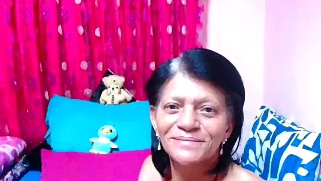 Snapshot of SLUTTYROXY chatting on 10-15-25, 06:38 SLUTTYROXY online show from 10-15-25, 06:38