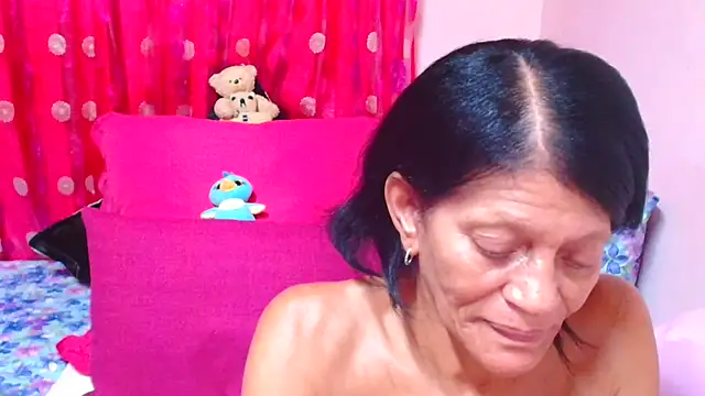 SLUTTYROXY online show from 03-19-26, 06:35