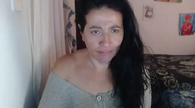 Snapshot of stefilove10 chatting on 02-18-25, 06:26 stefilove10 online show from 02-18-25, 06:26